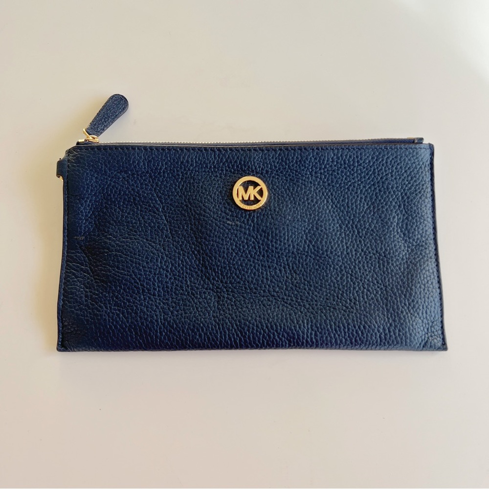 Michael Kors Wristlet Leather Clutch Bag Cardhold Wallet Navy Blue Size Medium